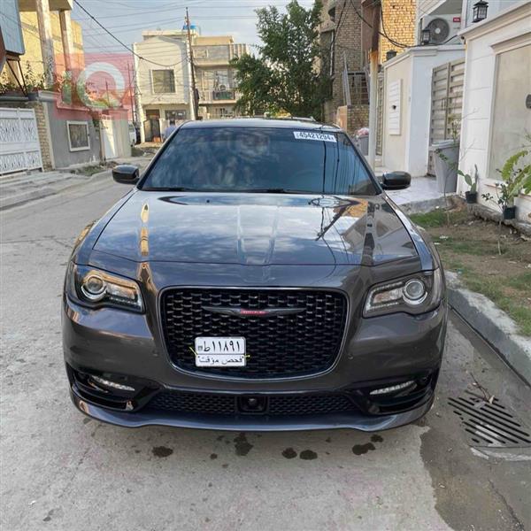 Chrysler for sale in Iraq